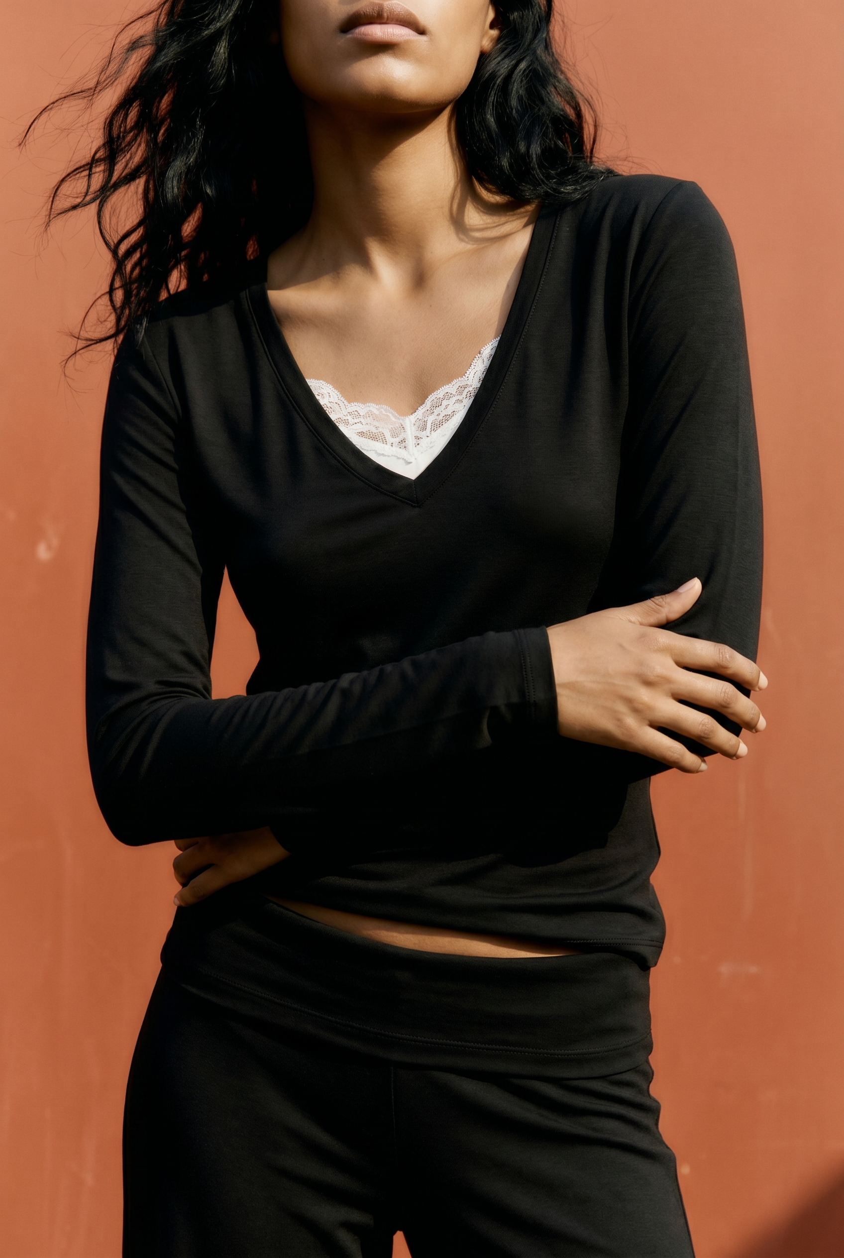 Super Soft LS V-Neck Black